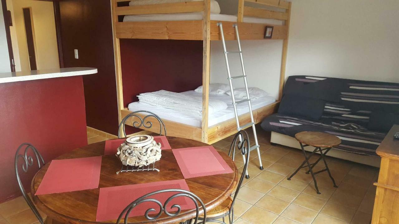 Studio Des Gouttridos Apartment Gerardmer Bagian luar foto